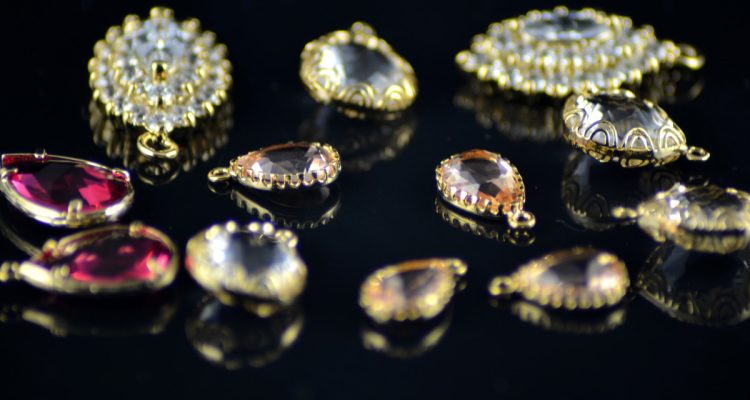 Jewelry Marketplaces That Offer Buyer Protection