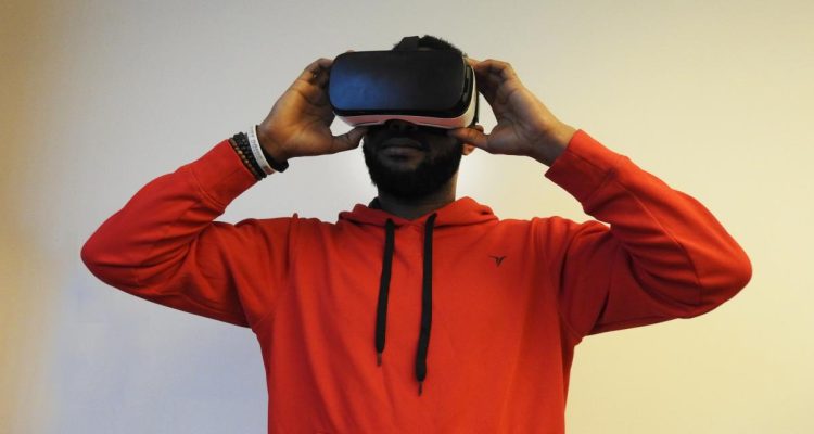 VR Wildlife Safaris from Your Couch Unleashing Natures Wonders